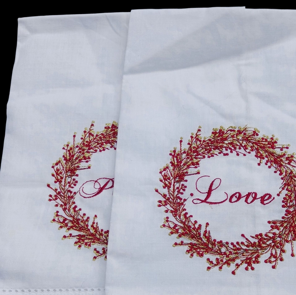 Set Of Two Holiday HAND TOWELS